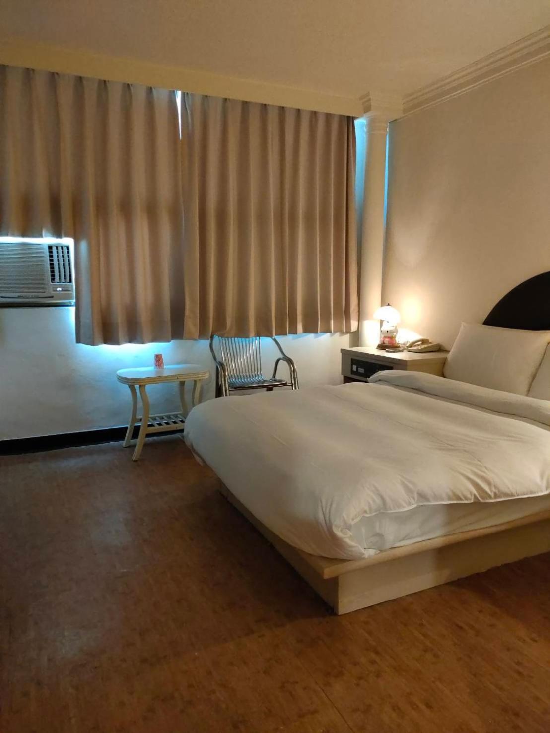 Dc Hotel Đài Trung Ngoại thất bức ảnh