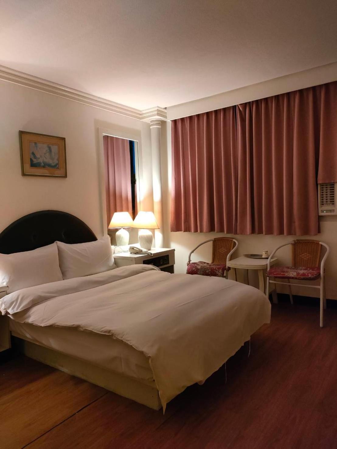 Dc Hotel Đài Trung Ngoại thất bức ảnh